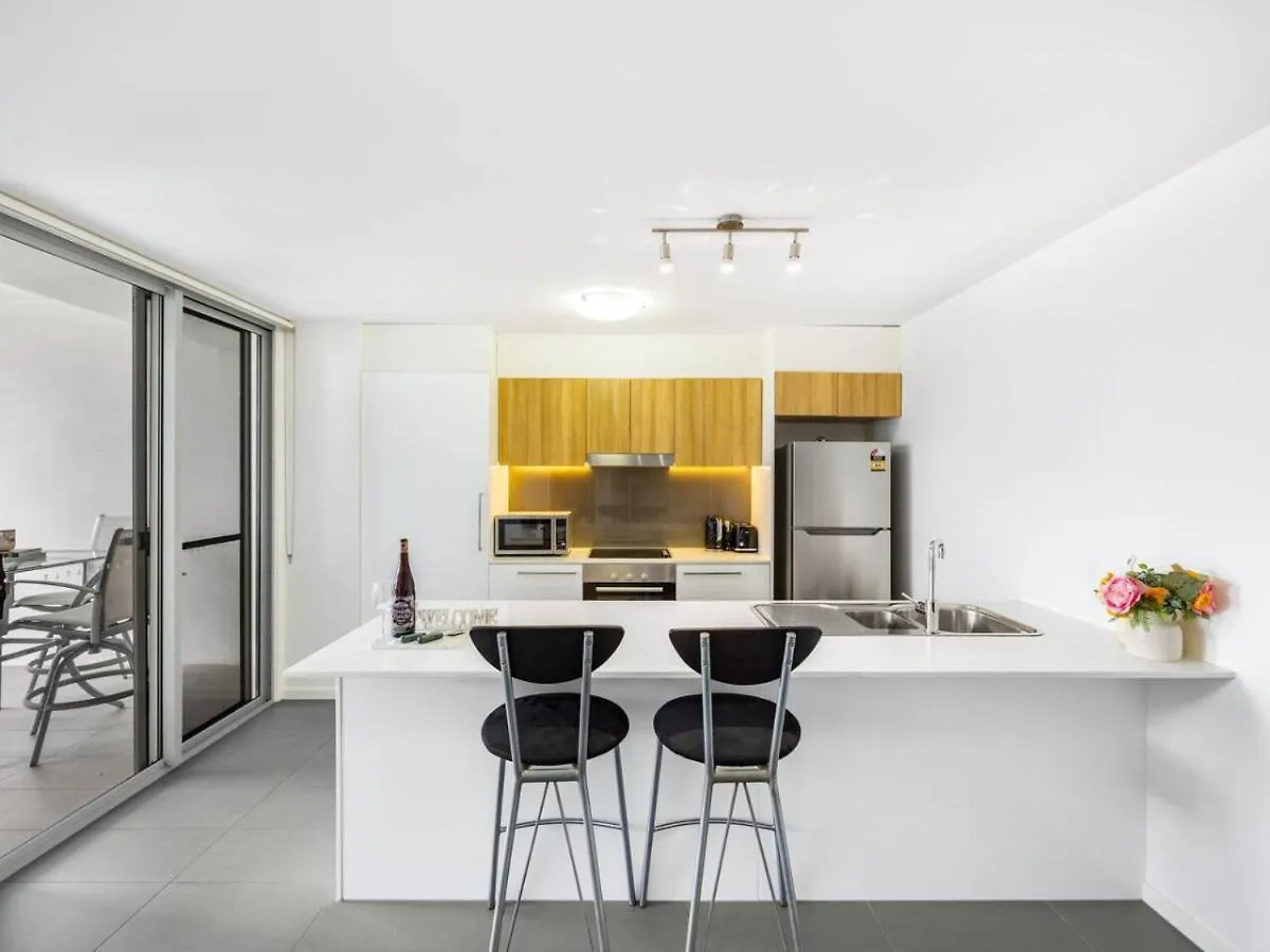 Chic Modern Retreat 1Br Apt W Pool Kelvin Grove ブリスベン