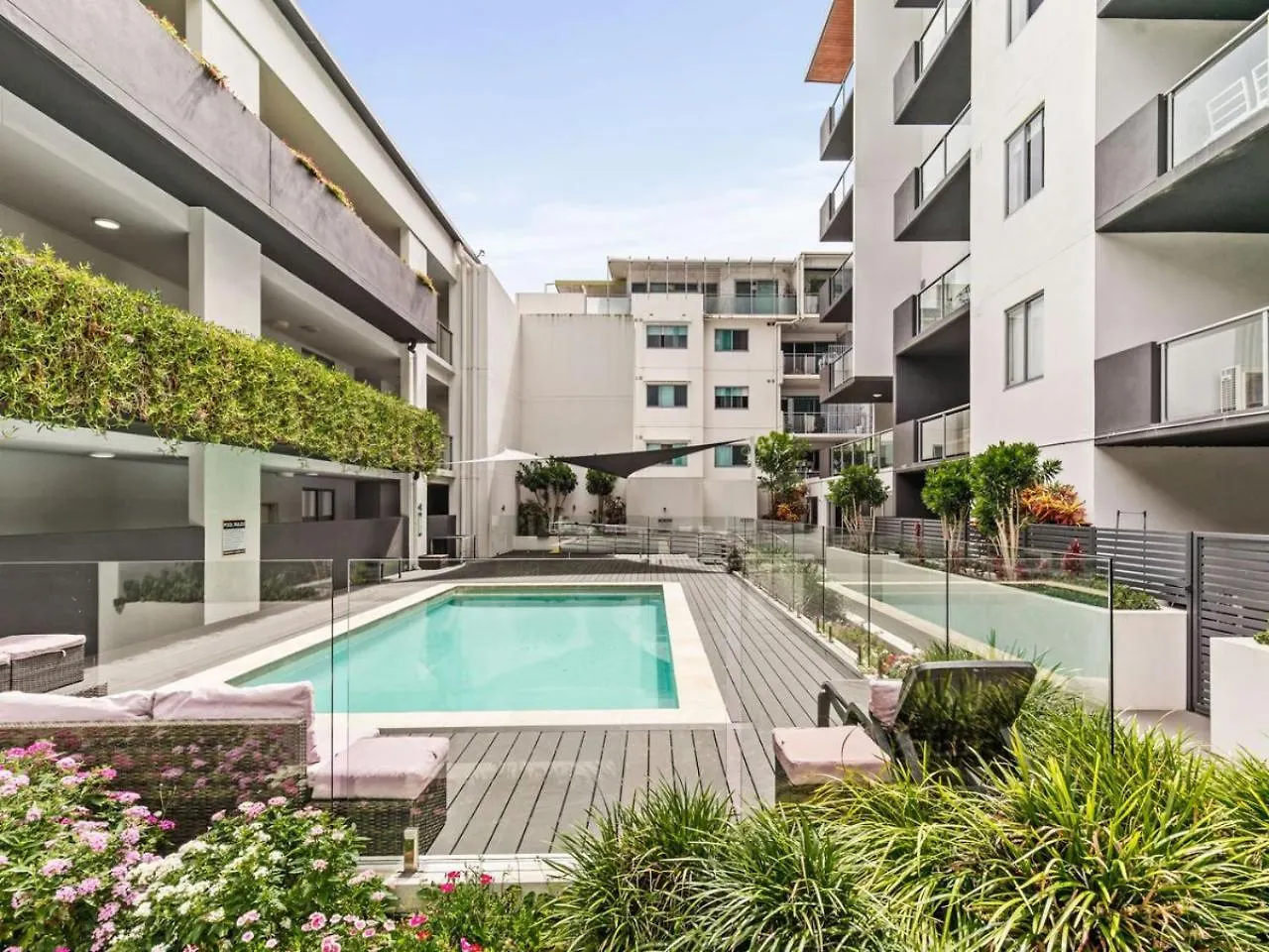 アパート Chic Modern Retreat 1Br Apt W Pool Kelvin Grove ブリスベン オーストラリア